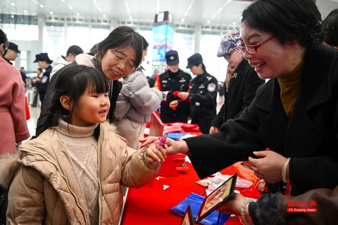 春运首日的福州火车站！一起来看