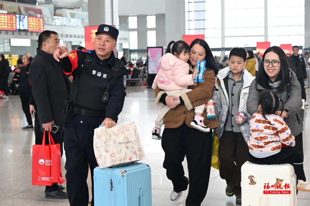 春运首日的福州火车站！一起来看