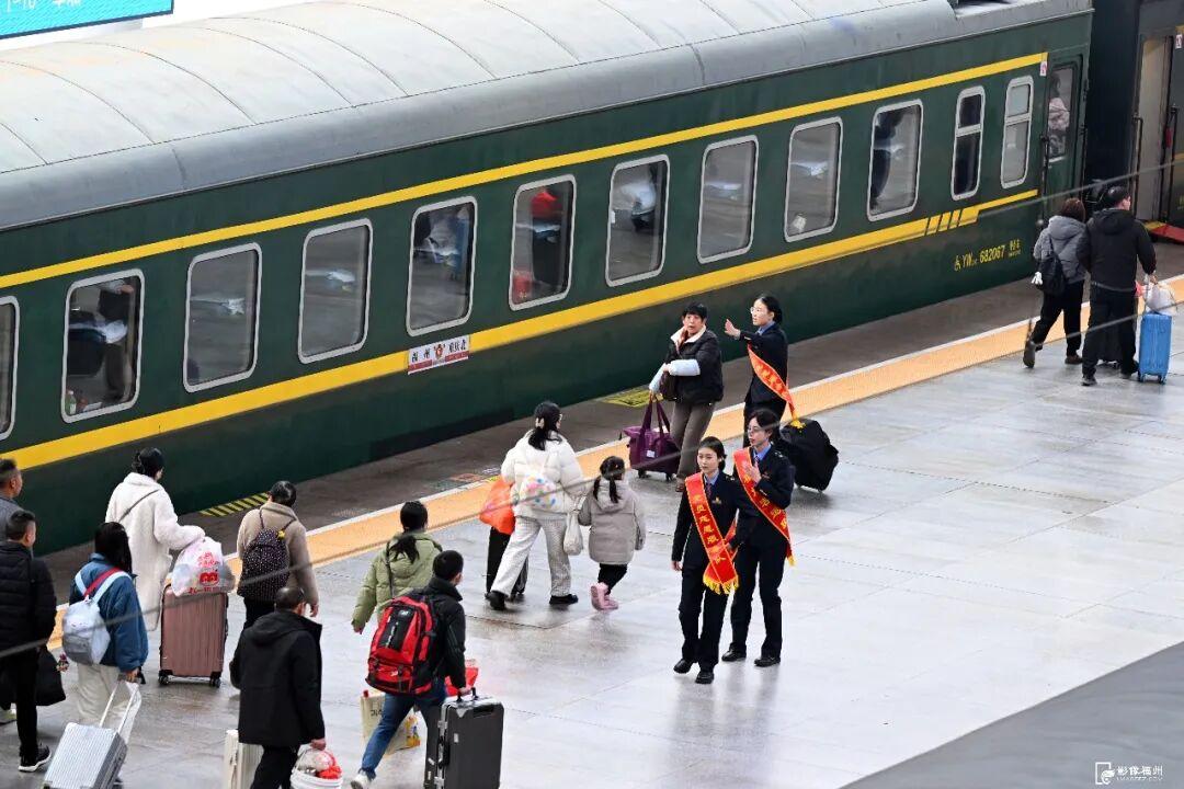 春运首日！遇见温暖！