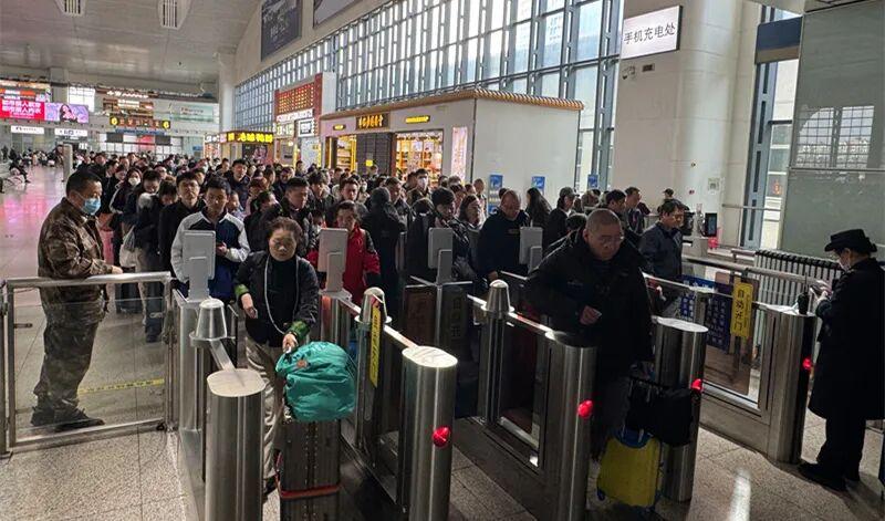 2月4日福州火车站预计发送旅客7.5万人次 这些地方车票售罄