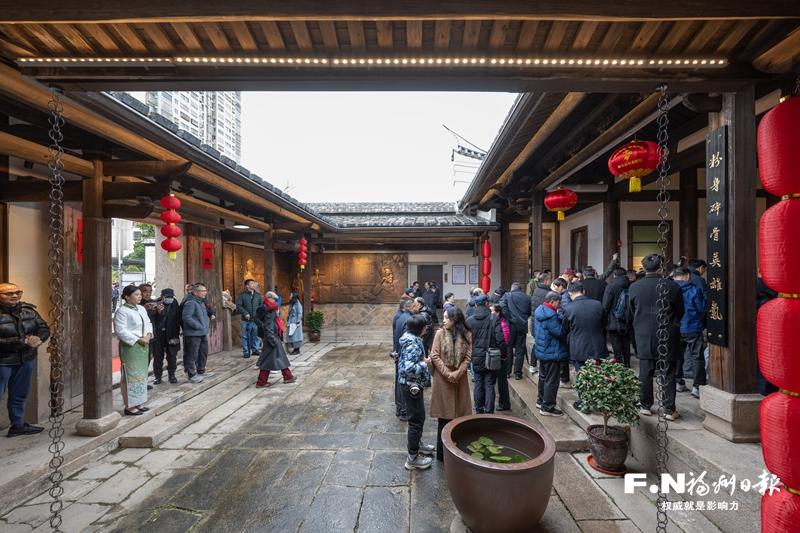 健笔浑雄英骨气——郑振铎纪念馆开馆侧记