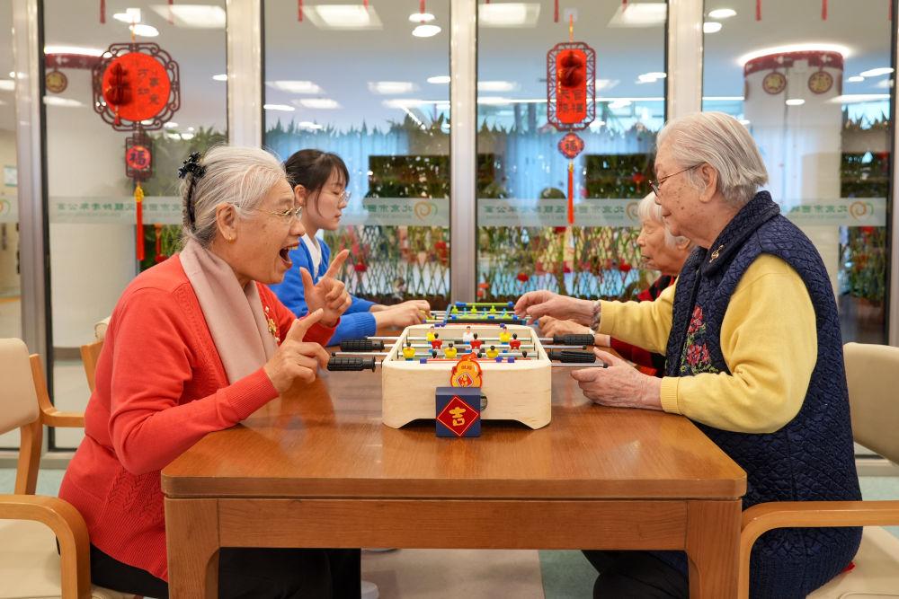 第1视点｜温暖社区，守护银龄