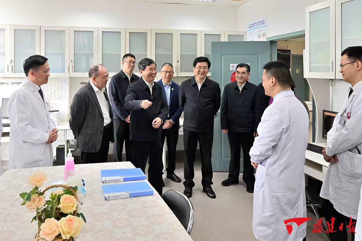 周祖翼赵龙在榕看望慰问坚守岗位的一线干部职工