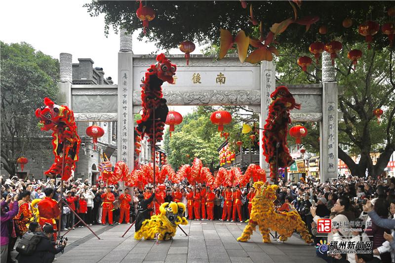 福州：龙狮开年醒狮贺岁 非遗寻梦坊巷迎春