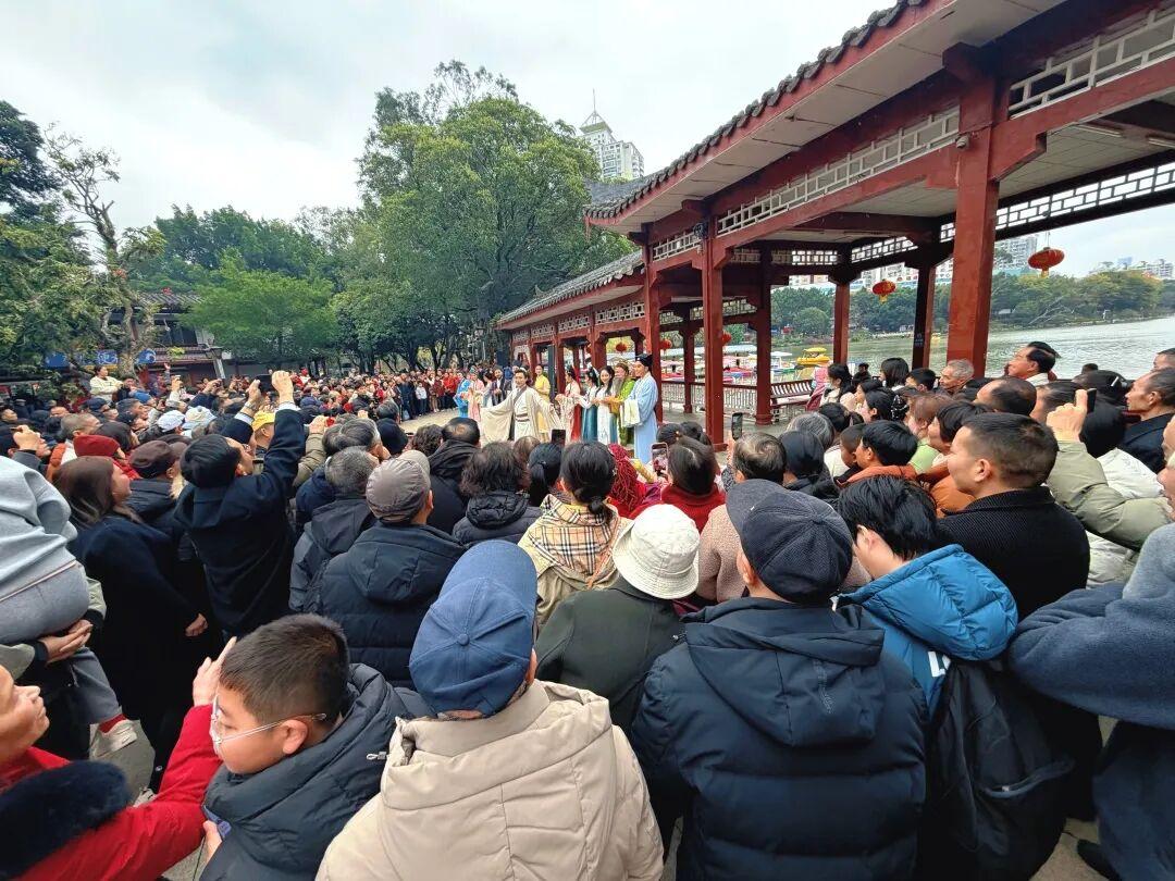 刘涛、“鸠摩智”也坐过！福州内河游太火爆了！很多人正从外地赶来