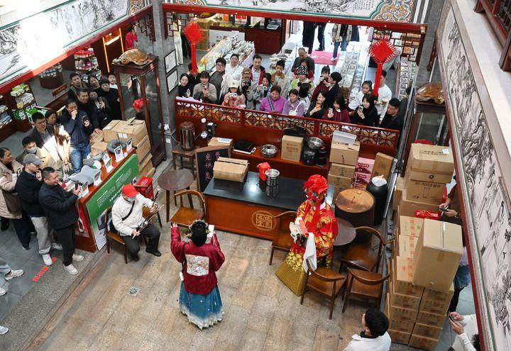 福州举行“正月初五迎财神”特色民俗活动