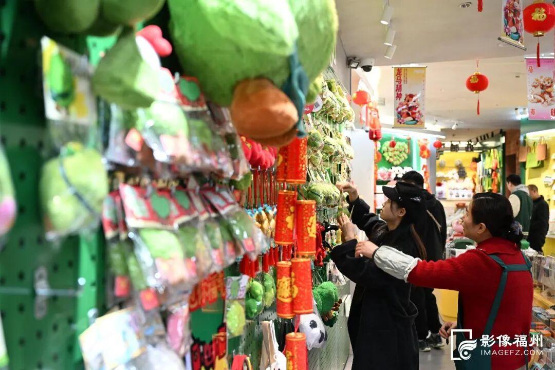 春节假期榕城文旅经济红红火火！