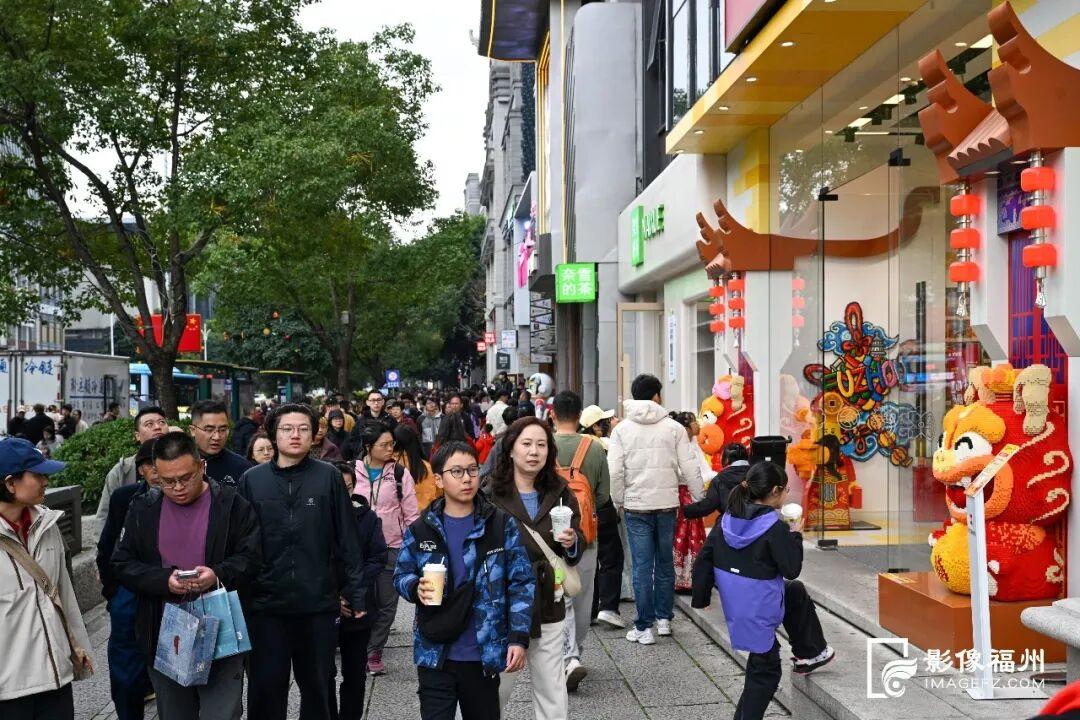春节假期榕城文旅经济红红火火！