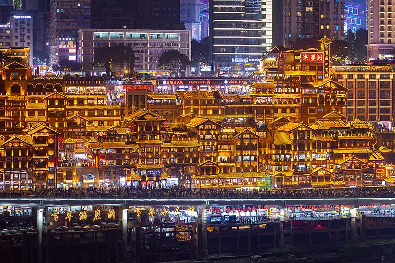 突破80亿！2026中国电影票房暂列全球第一