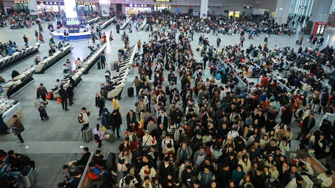 福州南站单日客流创春运新高