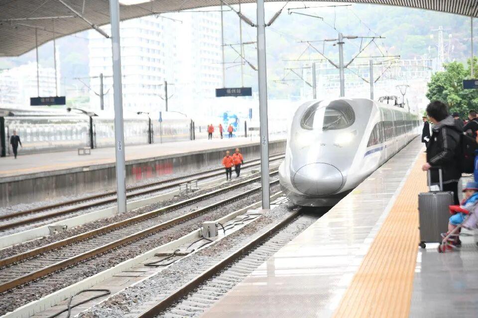 福州南站单日客流创春运新高