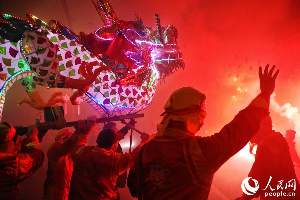 人民网关注福清：村里有条“板凳龙”