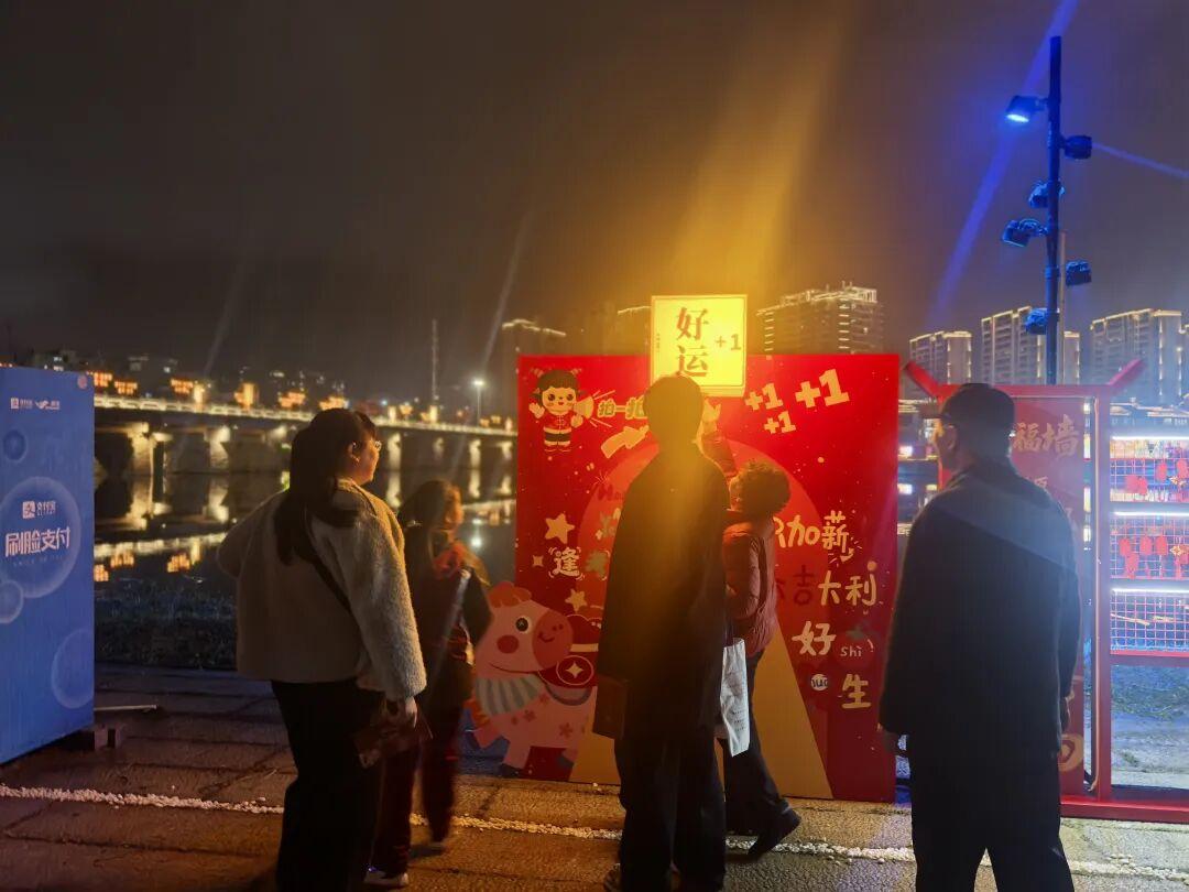 花市灯如昼！福清元宵灯会点亮，美如仙境！