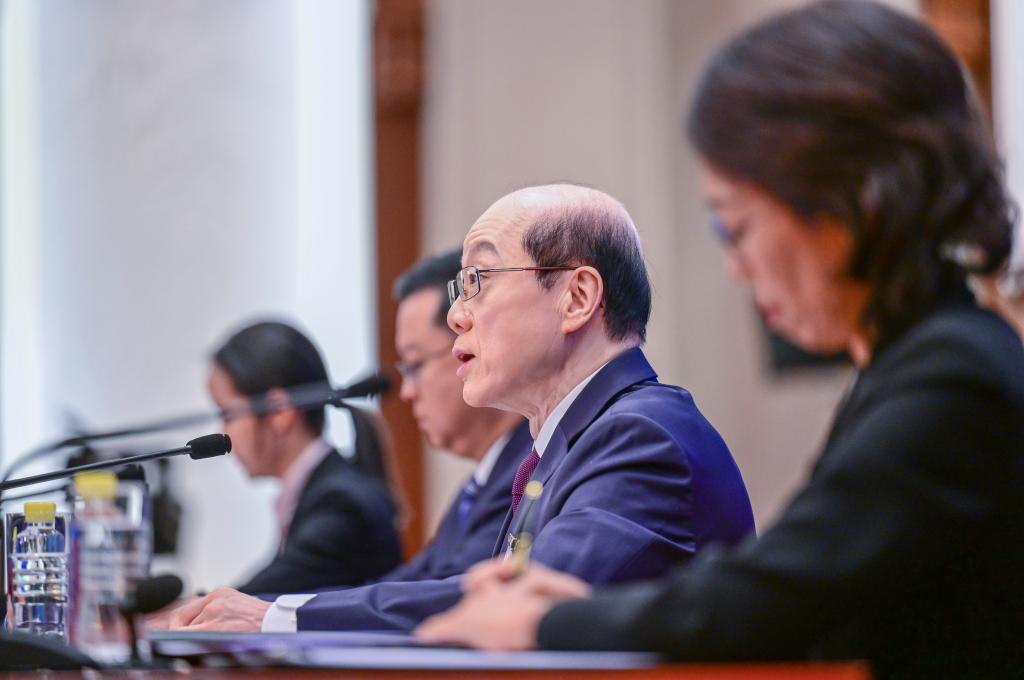 全国政协十四届四次会议举行新闻发布会