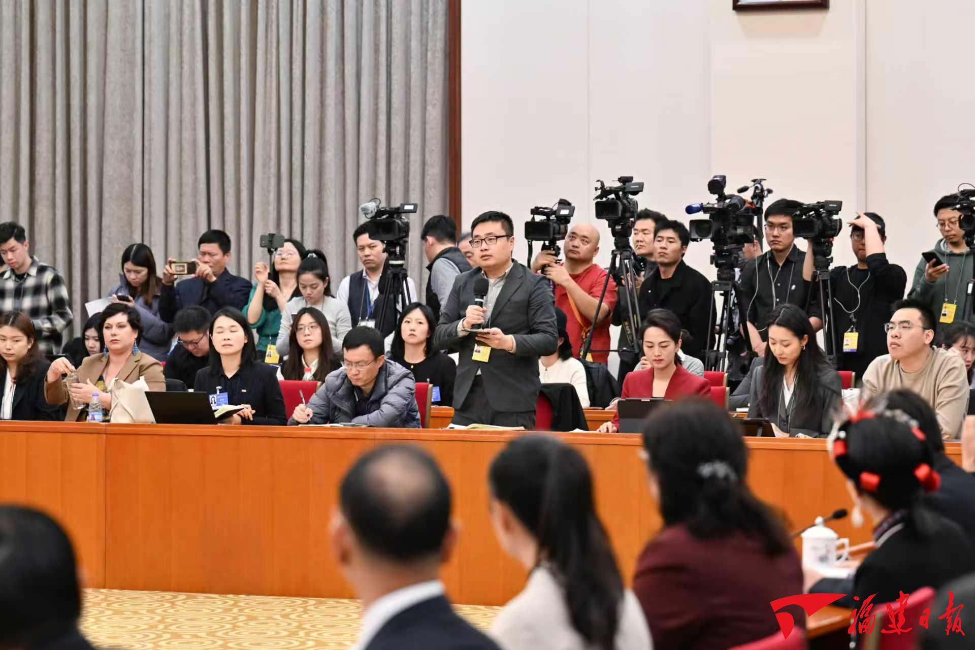 赴年度之约，福建代表团“开门迎客”