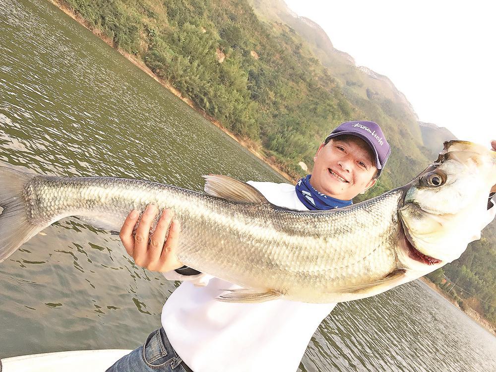 福州兴起路亚钓鱼：一竿一线“钓”起大市场