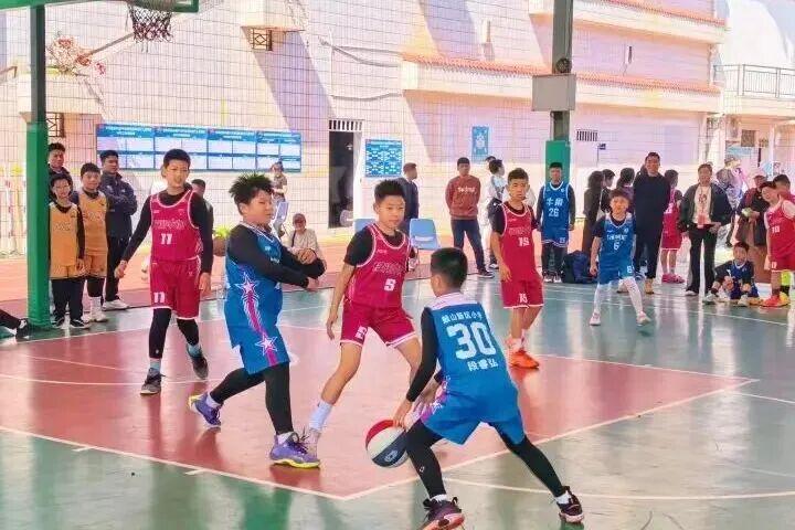 晋安区第48届中小学生运动会三人篮球赛圆满收官
