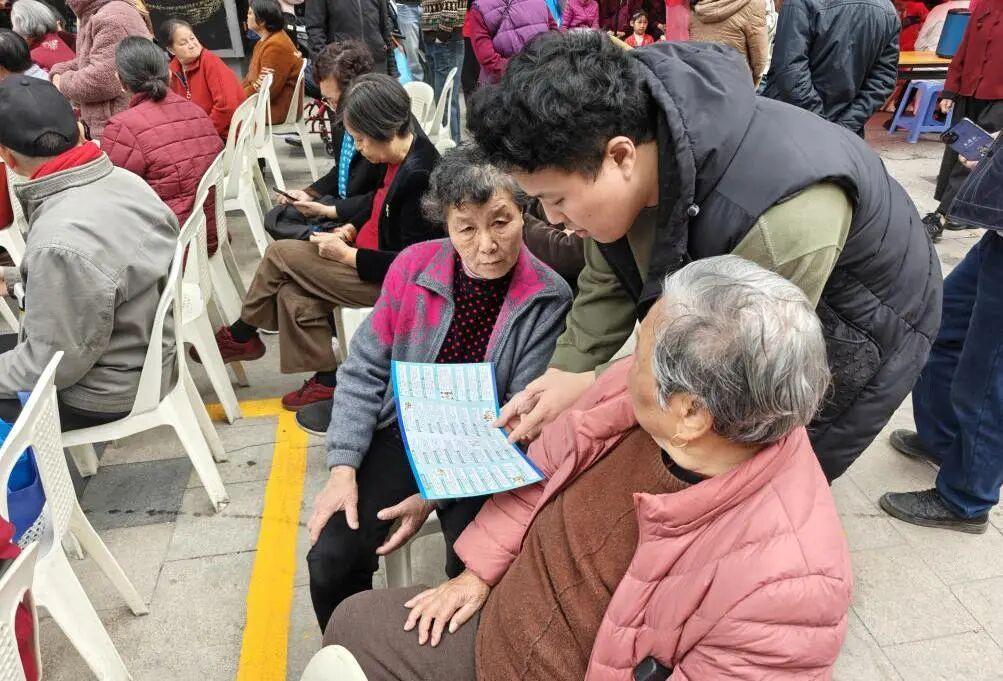 晋安开展孝亲普法宣传活动