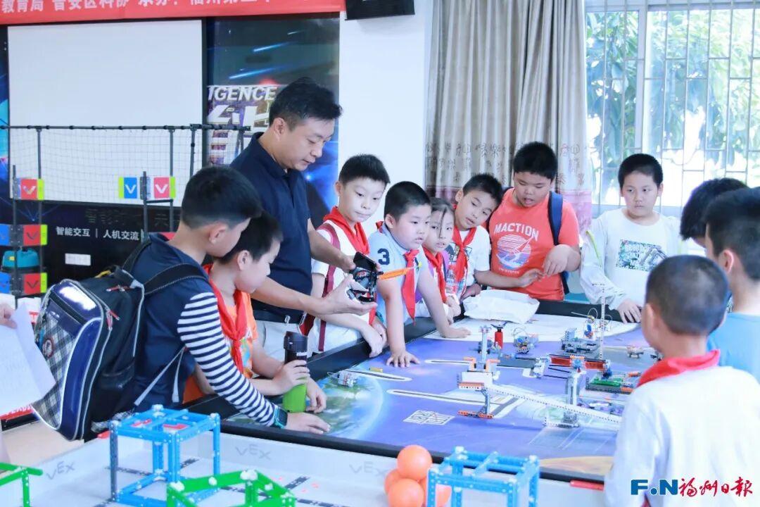 我们的这五年｜福州：万亿跨越 幸福作答