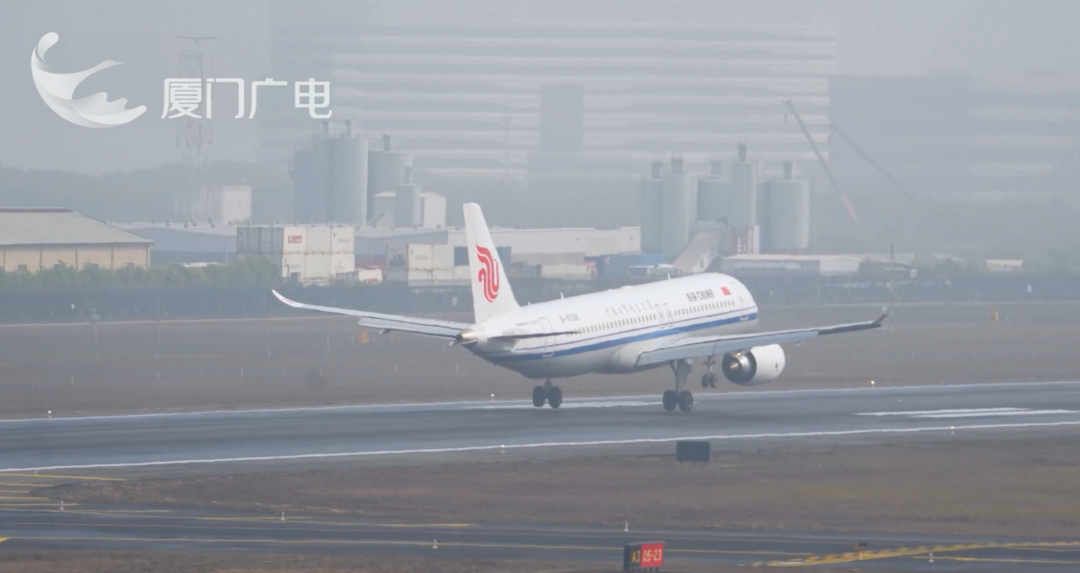 国航C919国产大飞机正式执飞厦门⇌北京首都航线！计划每日执行一班