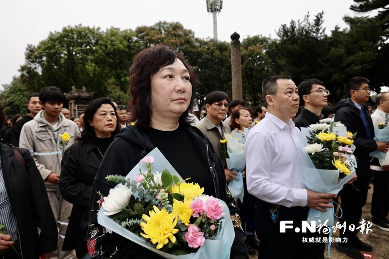 清明祭英烈 船政铸忠魂