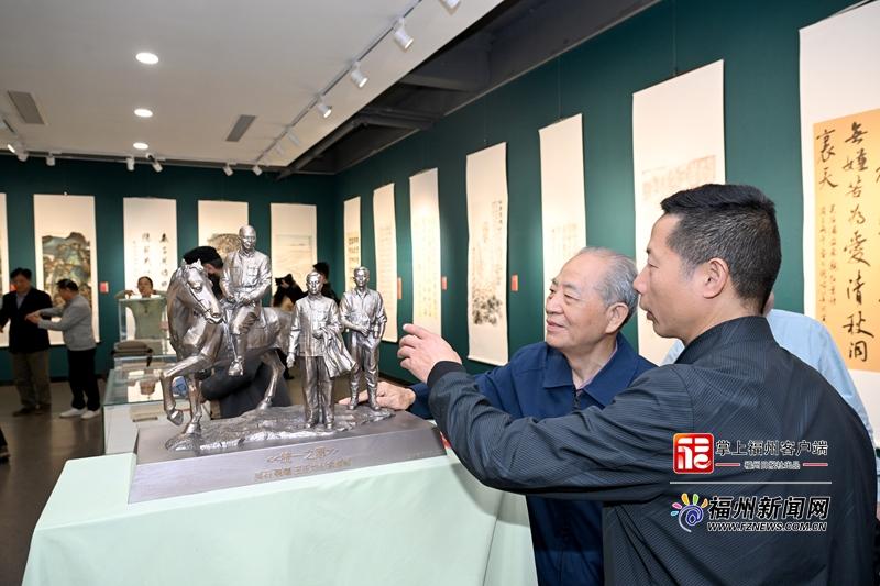 全国首场！“致敬英雄——纪念吴石烈士专题书画展”开展