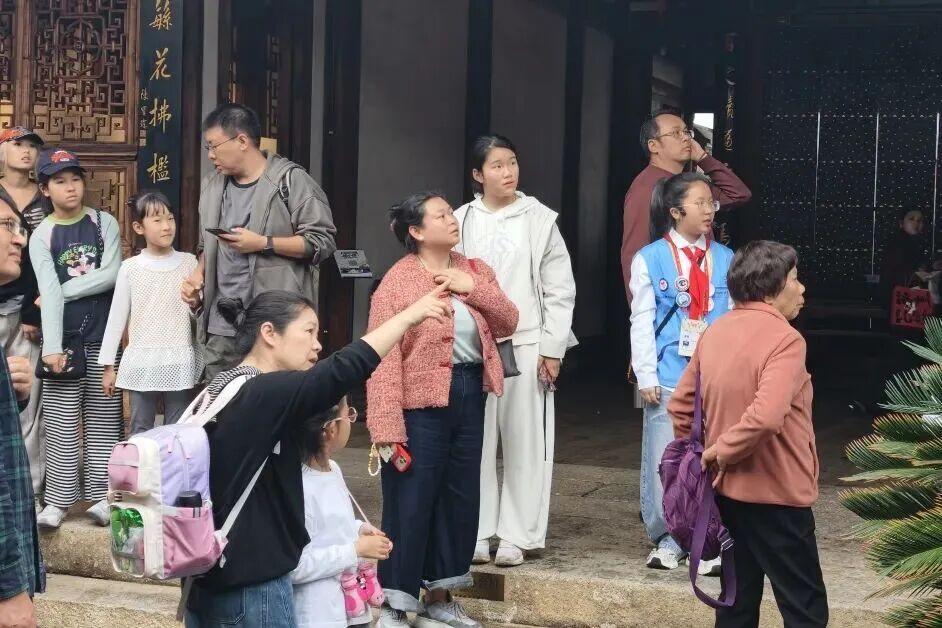 羡慕别人,成为别人,红领巾讲解员石宸伊把福州讲给你听 羡慕别人,成为别人,红领巾讲解员石宸伊把福州讲给你听