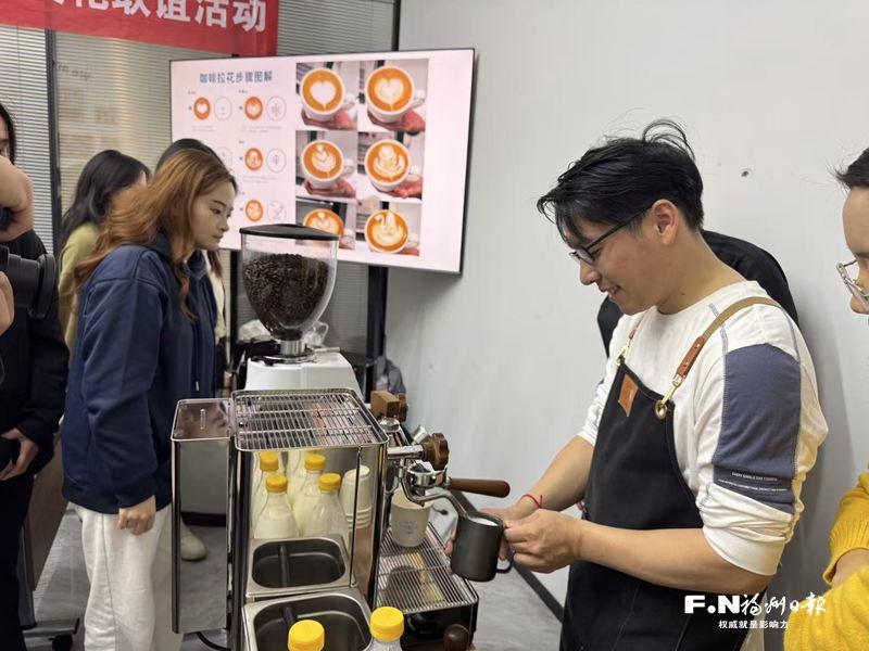在榕台青郭屹凡获评新时代青年先锋