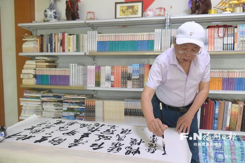 罗源七旬作家写长篇小说“还原”考据大师崔述精彩一生