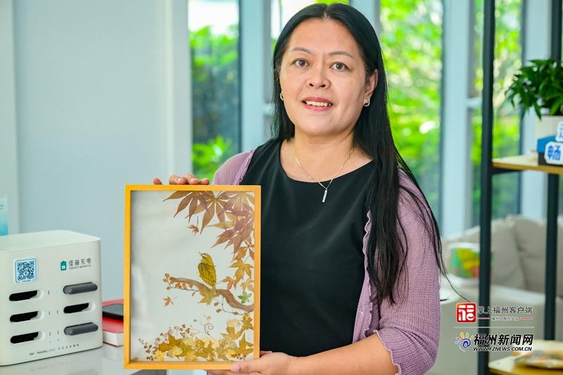 县在发生｜太治愈！鼓楼这位手艺人，把四季草木藏进方寸画作