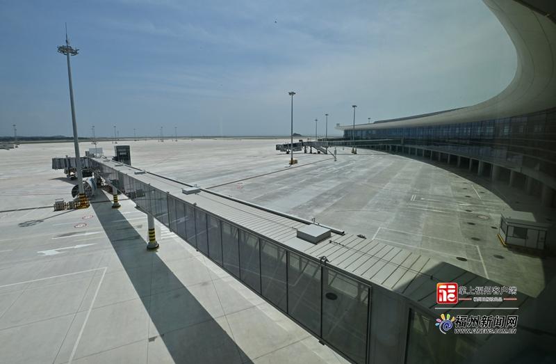 福州长乐国际机场二跑道投运 福州—阿姆斯特丹航线首航