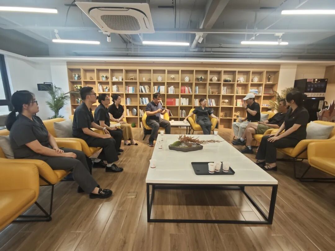 法融两岸 情暖台胞