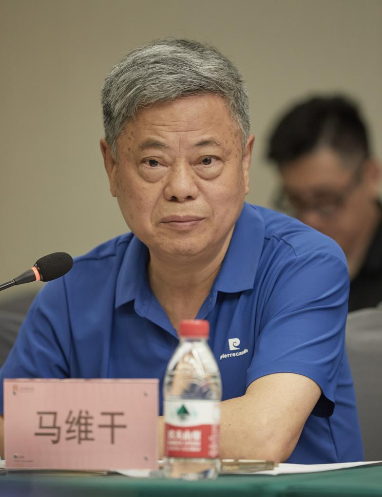电影《无悔英雄》剧本研讨会在京顺利举办