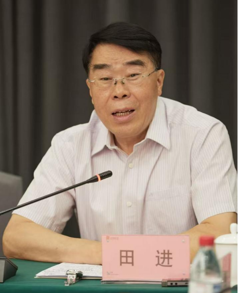 电影《无悔英雄》剧本研讨会在京顺利举办