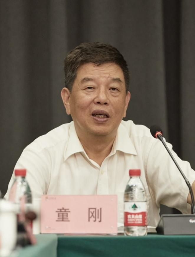 电影《无悔英雄》剧本研讨会在京顺利举办