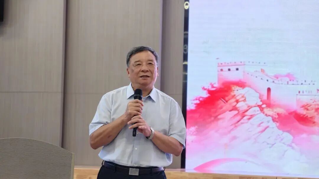 银青共叙家国情！“老少同声颂党恩 携手奋进新征程”关工委走进鼓山新区学校