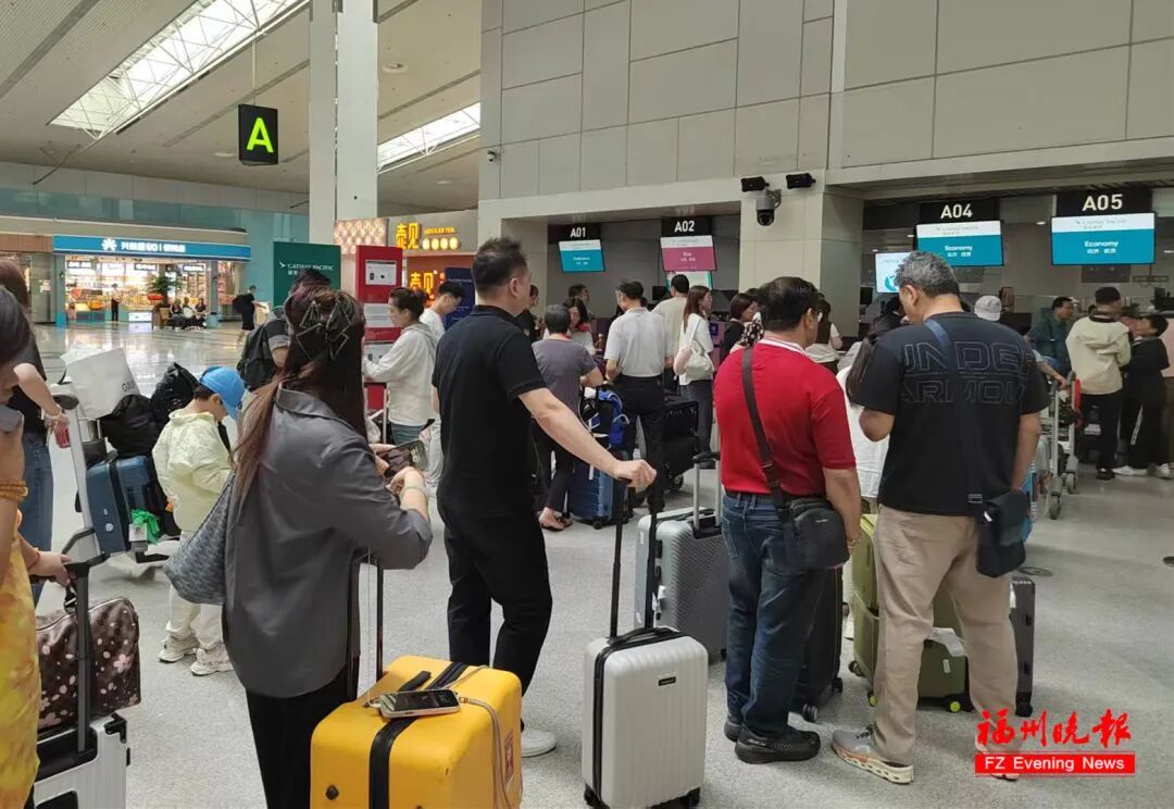 降了！降了！价格暴跌！福州邱女士：性价比很高，已下单