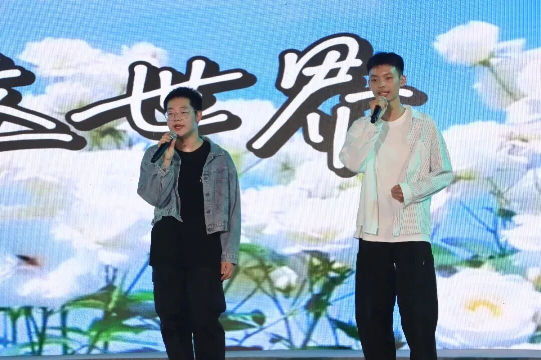 草坪音乐会影像集|象峰少年与星光同歌 草坪音乐会影像集|象峰少年与星光同歌