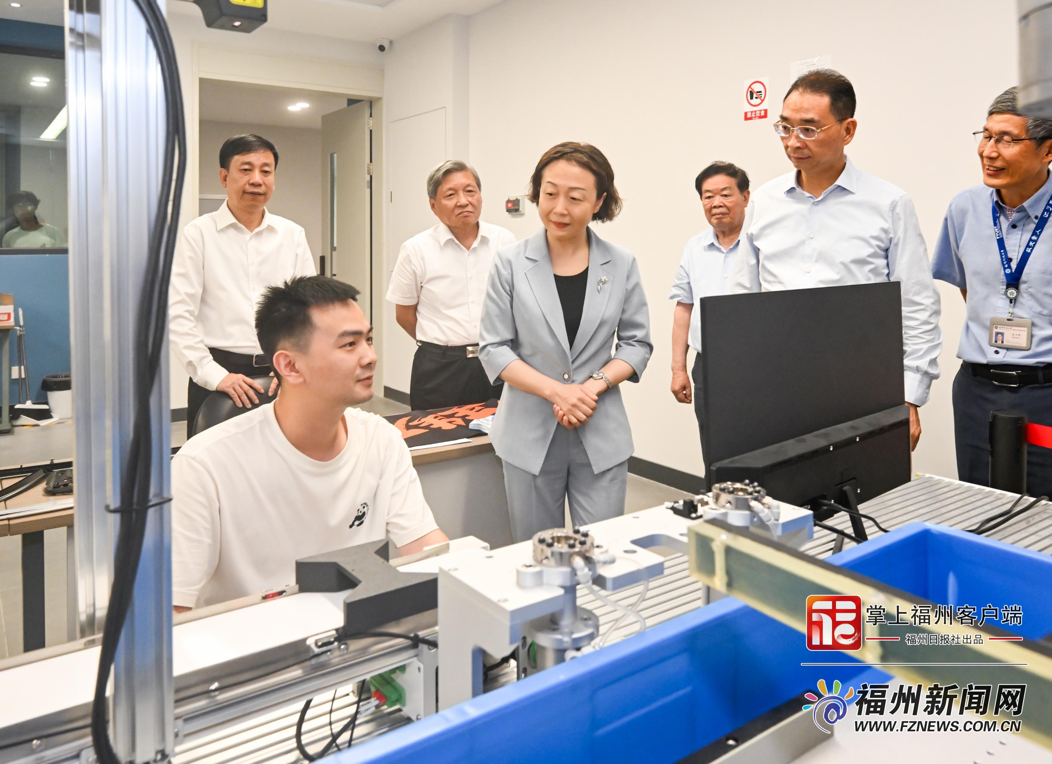 郭宁宁吴贤德调研创新驱动发展工作