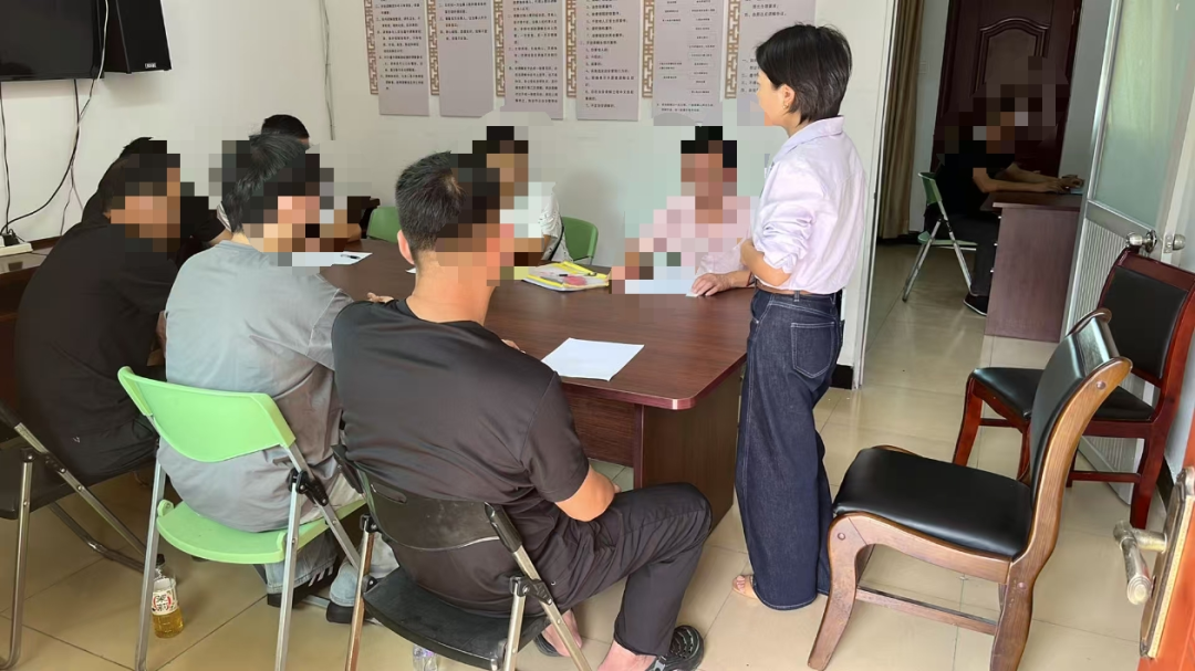 晋安区宦溪镇开展社区矫正法宣传月活动