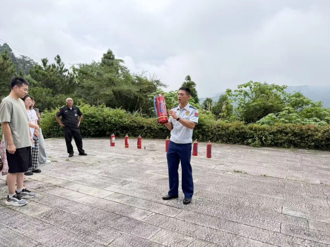 以训促安 防患未“燃”｜鼓岭旅游度假区开展酒店民宿安全生产专项培训