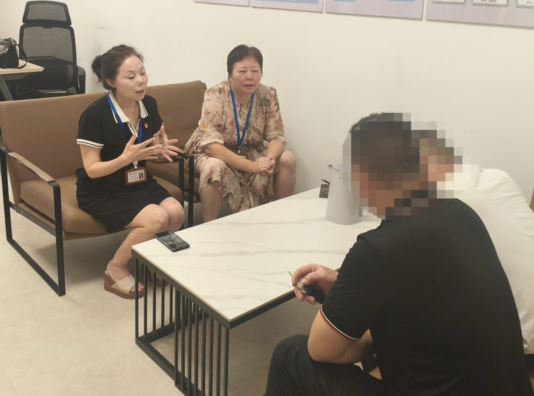 金花解纷记丨巧化矛盾 守护社区温度