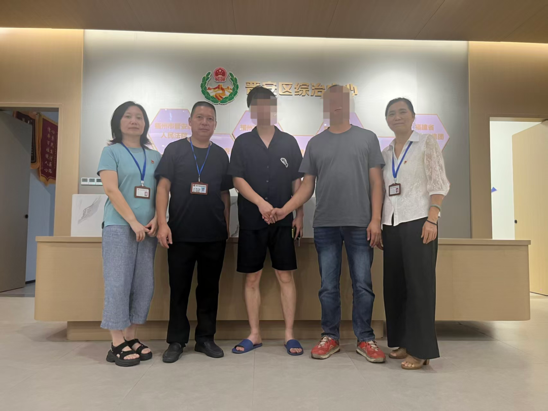 金花解纷记丨巧化矛盾 守护社区温度