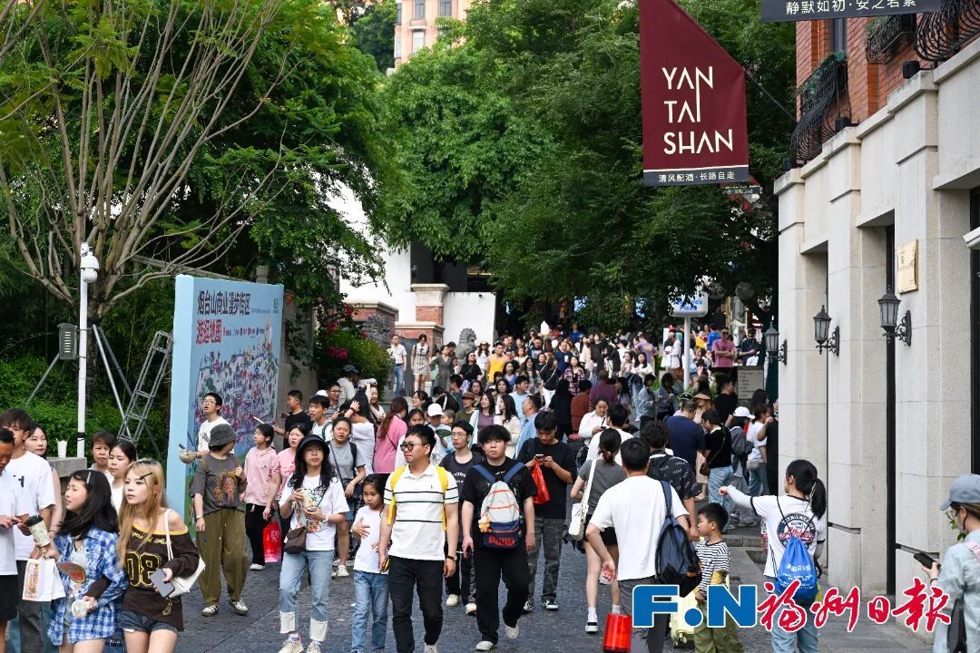 全国观众都在看福州!开播即爆款!国安部力作《交锋》收视夺冠! 全国观众都在看福州!开播即爆款!国安部力作《交锋》收视夺冠!