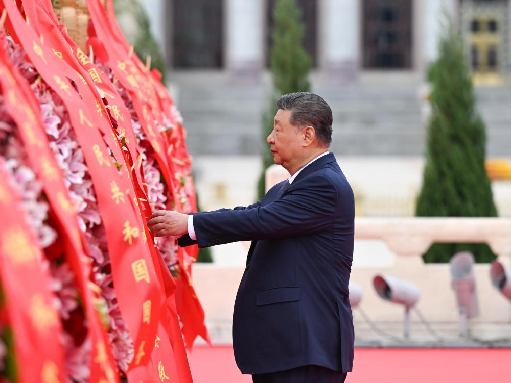 图集|习近平等党和国家领导人出席烈士纪念日向人民英雄敬献花篮仪式 图集|习近平等党和国家领导人出席烈士纪念日向人民英雄敬献花篮仪式