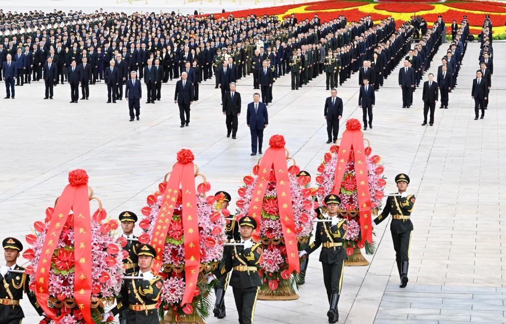 图集|习近平等党和国家领导人出席烈士纪念日向人民英雄敬献花篮仪式 图集|习近平等党和国家领导人出席烈士纪念日向人民英雄敬献花篮仪式