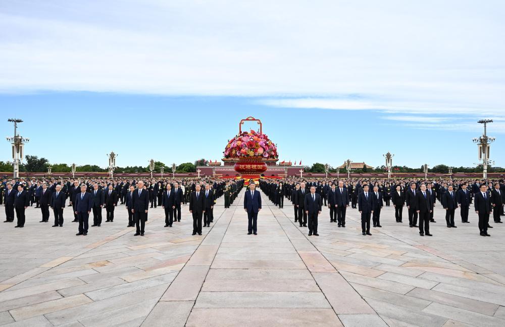 图集|习近平等党和国家领导人出席烈士纪念日向人民英雄敬献花篮仪式 图集|习近平等党和国家领导人出席烈士纪念日向人民英雄敬献花篮仪式