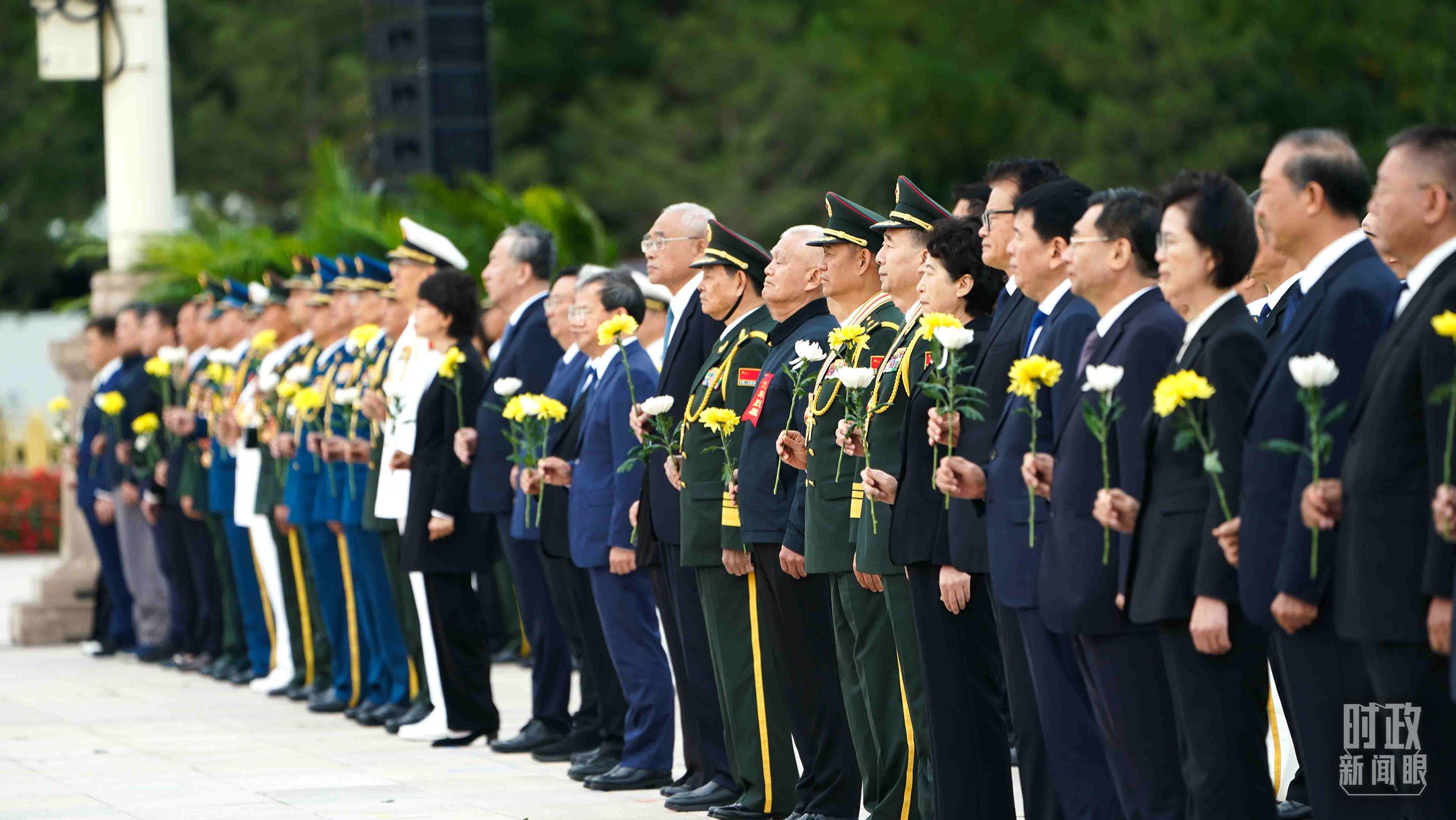 时政新闻眼丨国庆前夕两场活动，习近平总书记指引我们鉴往知来